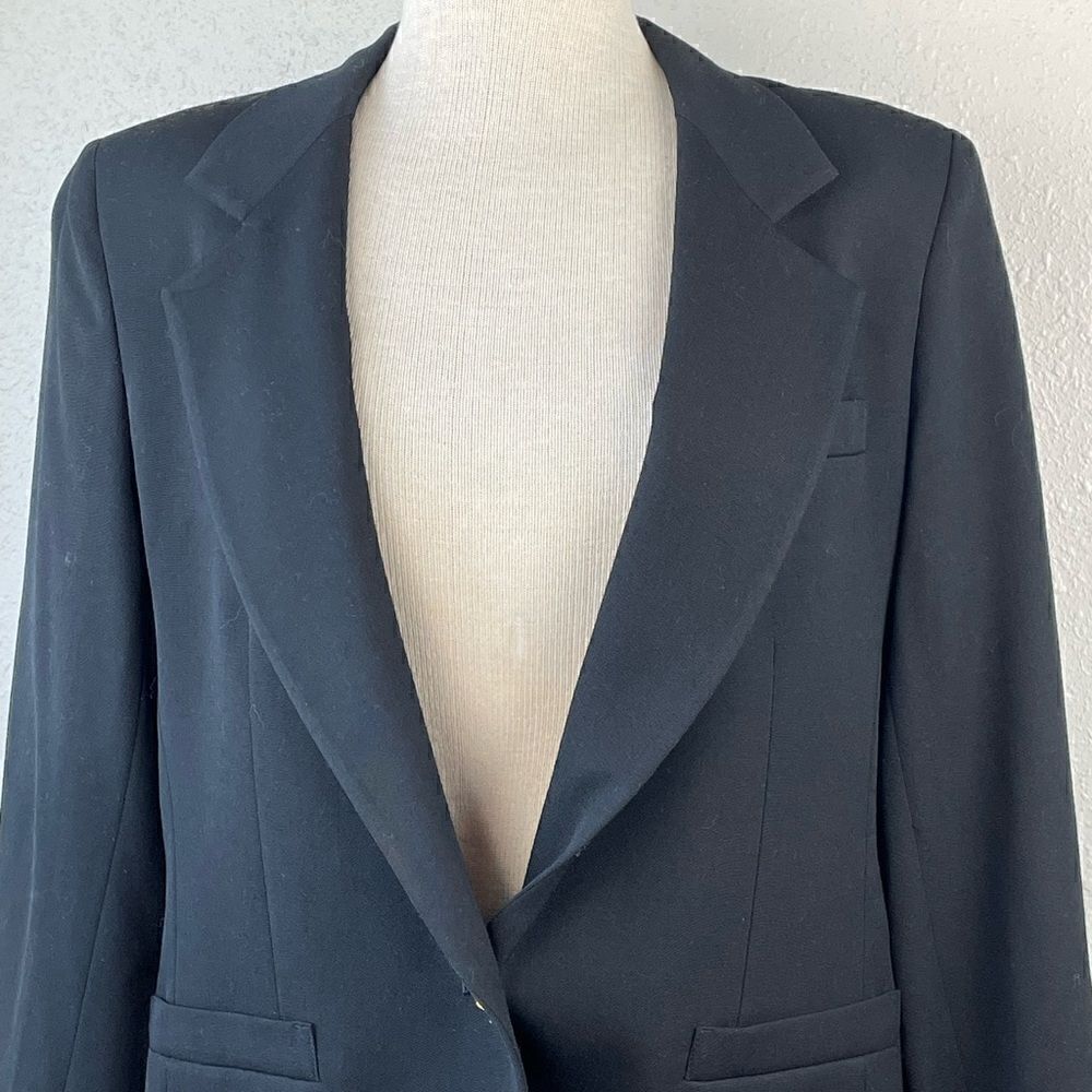 Vintage Austin Reed Women's Black Single Button Wool Blazer Gold Buttons Size 14 - Picture 2 of 8